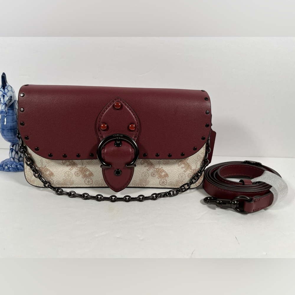 Coach Beat Crossbody Clutch With Horse Carriage NWT